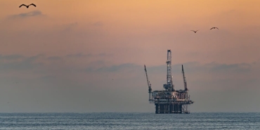 Petrol-Fiyatlari-Kuresel-Resesyon-Endiseleriyle-100-Dolarin-Altina-Indi-featured