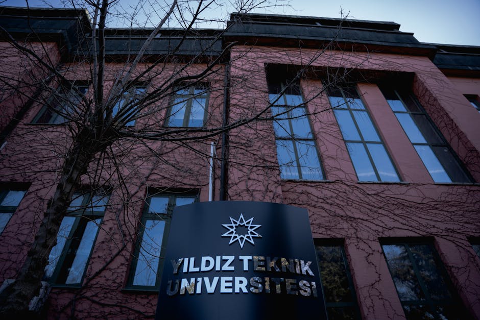 YOK8217ten-Istanbul-Bilgi-Universitesi-Karari-Faaliyet-Izni-Kaldirildi-featured